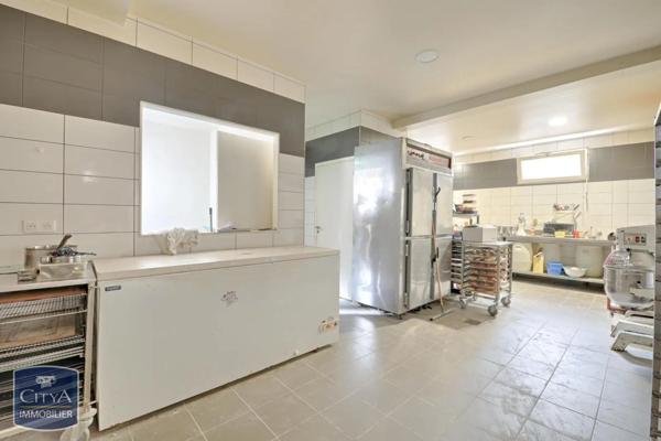 Local commercial à vendre 117.08m² Maisons-Alfort (94700)