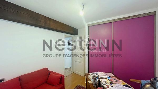 À vendre à Blois : bel appartement 3 pièces de 61 m², lumineux et traversant, dans une petite copropriété en centre-ville. Idéal premier achat ou investissement.