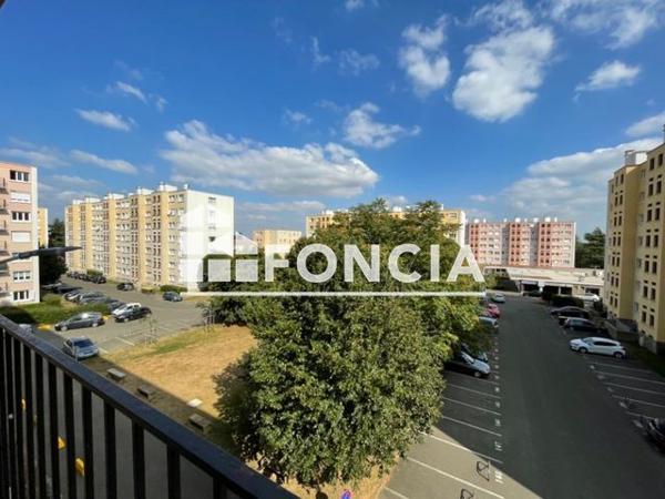 À vendre Appartement 4 pièces 66.99 m² - Dreux 28100