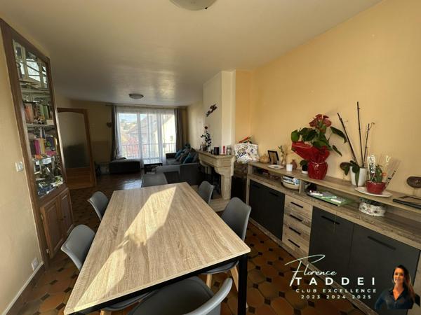 Maison fonctionnelle  sur sous-sol total