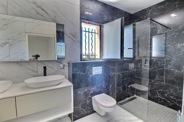 Maison Piolenc 6 pièce(s) 143 m2 habitable - 502m² de terrain