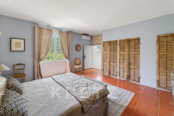 Arles – Domaine de caractère au cœur de la Camargue, activité de gîtes et chambres d’hôtes