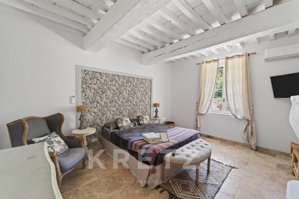 Arles – Domaine de caractère au cœur de la Camargue, activité de gîtes et chambres d’hôtes