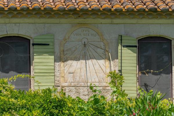 Arles – Domaine de caractère au cœur de la Camargue, activité de gîtes et chambres d’hôtes