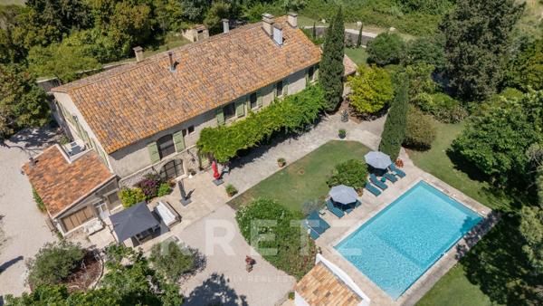 Arles – Domaine de caractère au cœur de la Camargue, activité de gîtes et chambres d’hôtes