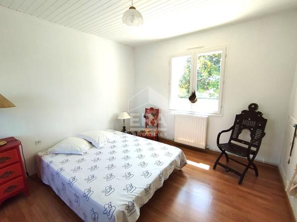 Maison Pineuilh 7 pièce(s) 165 m2