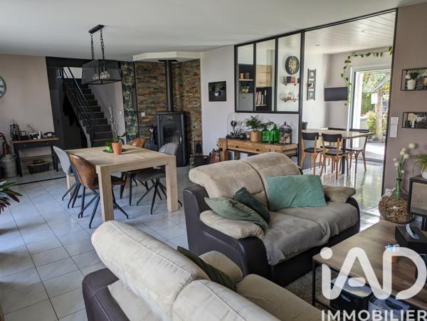 Maison à vendre 6 pièces 120 m² Les Herbiers