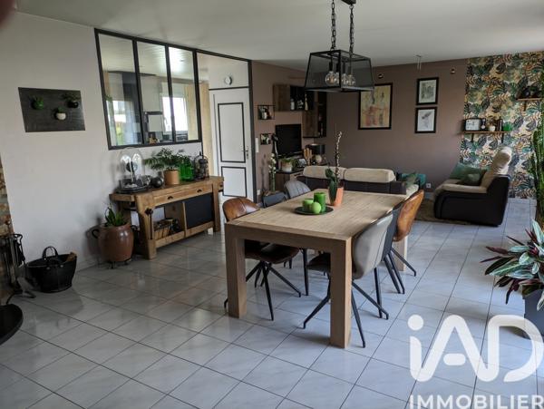 Maison à vendre 6 pièces 120 m² Les Herbiers