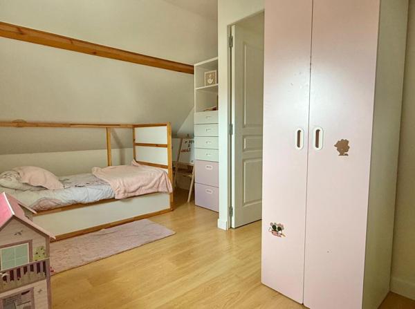 Maison idéalement placée, à 300 m du marché