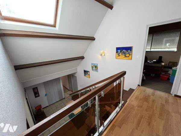 BEAUNE maison (152 + 50) m²  sur 1340 m² de terrain