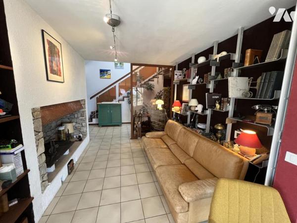 BEAUNE maison (152 + 50) m²  sur 1340 m² de terrain