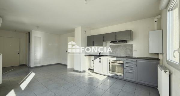 À vendre Appartement 2 pièces 47 m² - Bourgoin-jallieu 38300