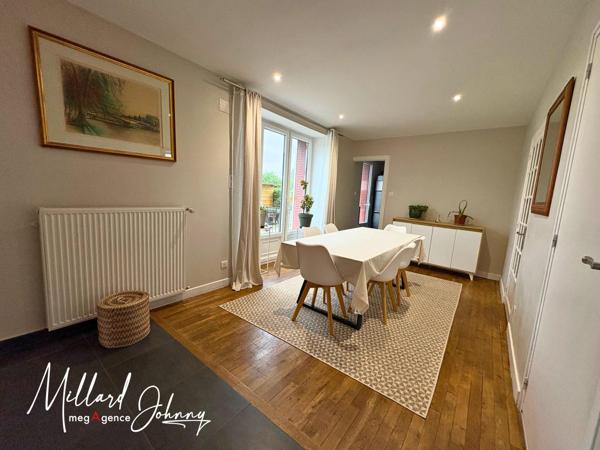 Maison à SAINT-VALLIER, 71230 - 9 pièces 204m²