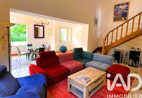 Maison à vendre 5 pièces 154,16 m² Fréjus