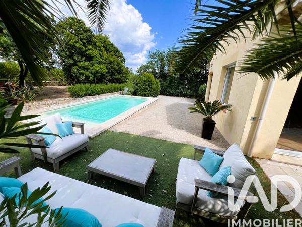 Maison à vendre 5 pièces 154,16 m² Fréjus