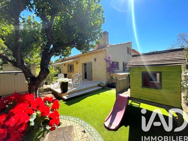 Maison à vendre 5 pièces 154,16 m² Fréjus