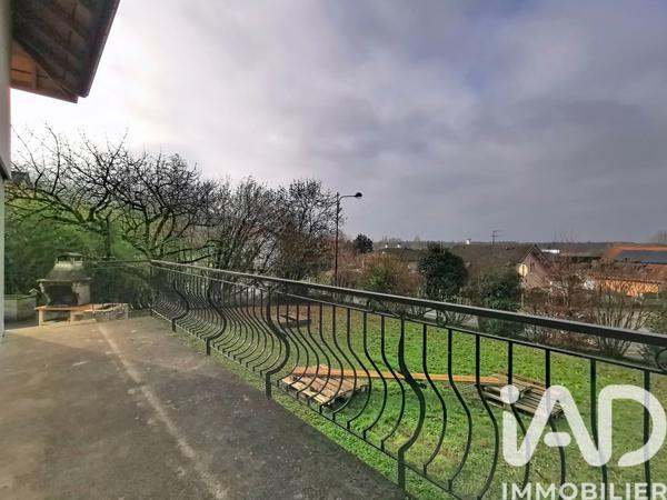 Maison à vendre 7 pièces 138 m² Saint-Cergues