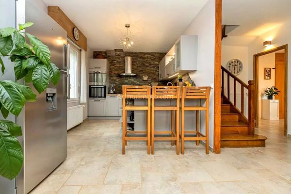 Vente Maison 6 pièces 141 m2 à Belley