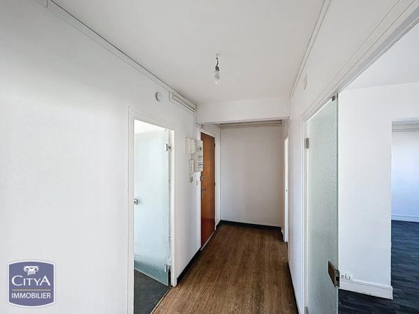 Appartement à vendre 4 pièces 77.47m² Lucé (28110)