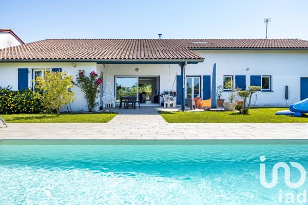Maison à vendre 7 pièces 249 m² Mouguerre