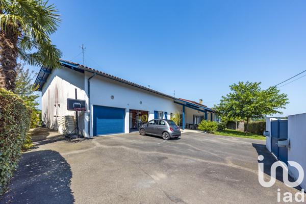 Maison à vendre 7 pièces 249 m² Mouguerre