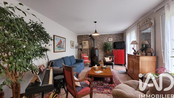 Maison à vendre 4 pièces 103 m² Châteauneuf-du-Faou