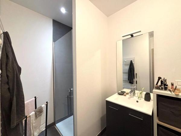 Appartement à louer 3 pièces 56.65m² Montbéliard (25200)