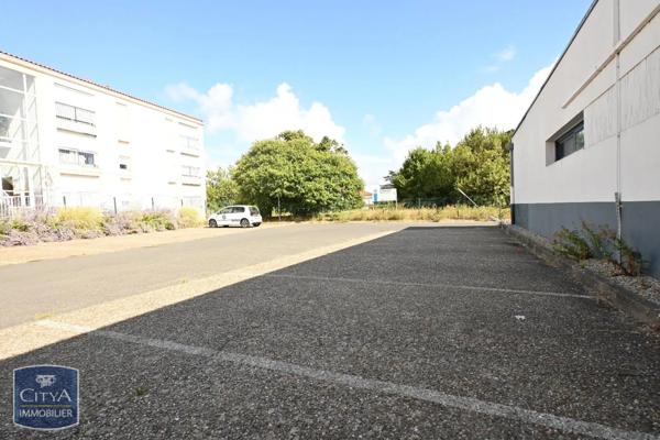 Local professionnel à vendre