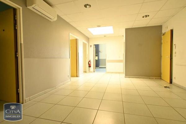 Local professionnel à vendre