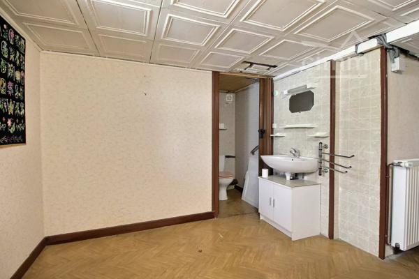 À vendre à Bourges, quartier Vauvert (rue Pierre de Coubertin).