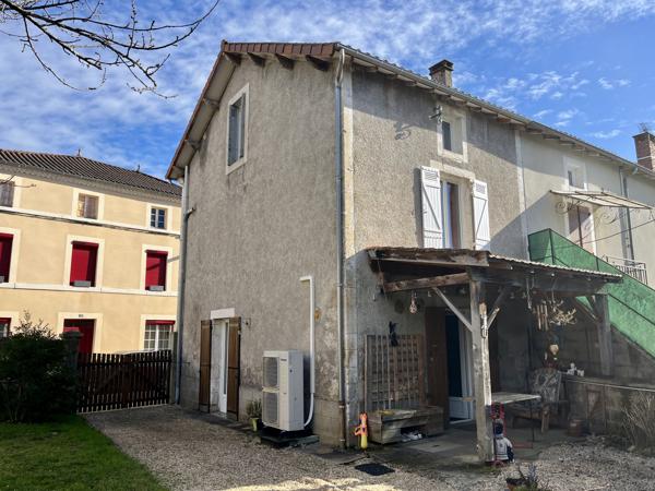 Maison à vendre à Saint-Pardoux-la-Rivière (24470) - Dordogne