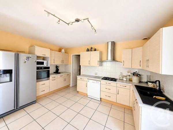 Maison à vendre  4 pièces - 125 m 2   CIVRAC EN MEDOC  - 33