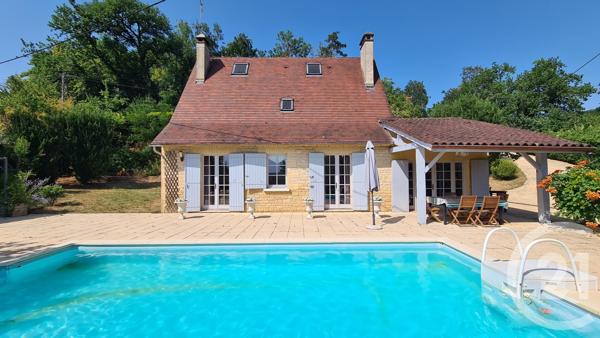 Maison à vendre  5 pièces - 105 m 2   SARLAT LA CANEDA  - 24
