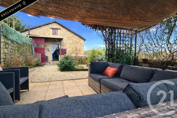 Maison à vendre  5 pièces - 105 m 2   SARLAT LA CANEDA  - 24