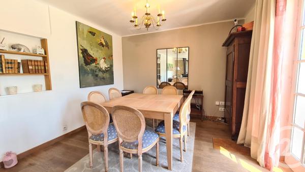 Maison à vendre  5 pièces - 105 m 2   SARLAT LA CANEDA  - 24