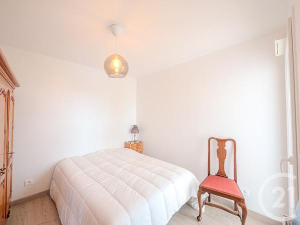 Appartement F3 à vendre  3 pièces - 61,89 m 2   DAX  - 40