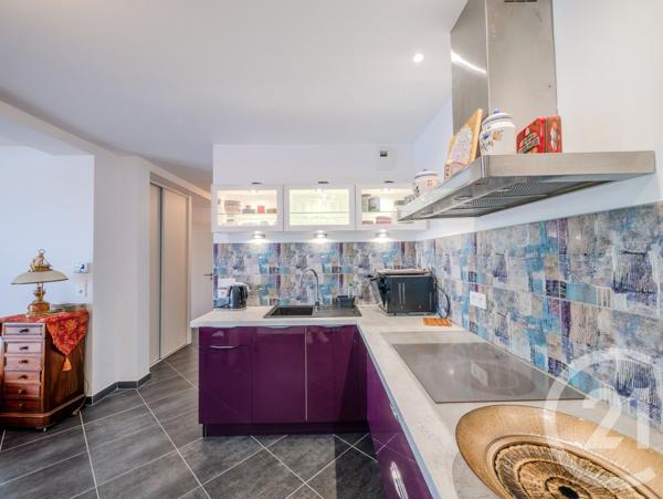 Appartement F3 à vendre  3 pièces - 61,89 m 2   DAX  - 40