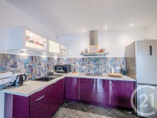 Appartement F3 à vendre  3 pièces - 61,89 m 2   DAX  - 40