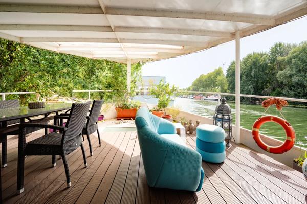 Péniche Neuilly-sur-Seine