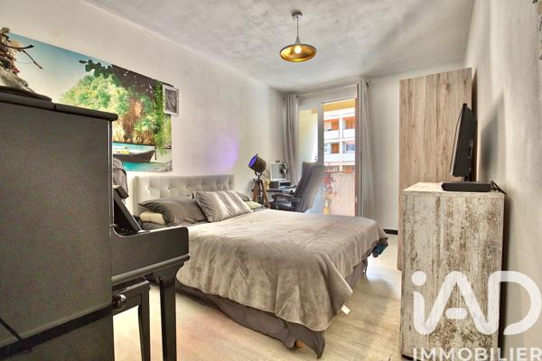 Appartement à vendre 3 pièces 63 m² Aubagne