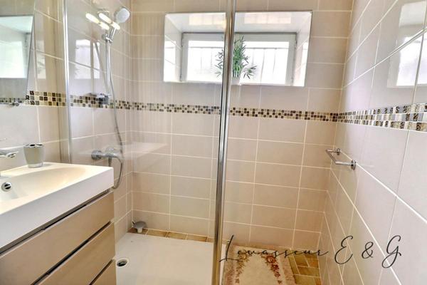 ANGY 60250 - Longère  4 chambres 185m² sur environs 1000m² de terrain