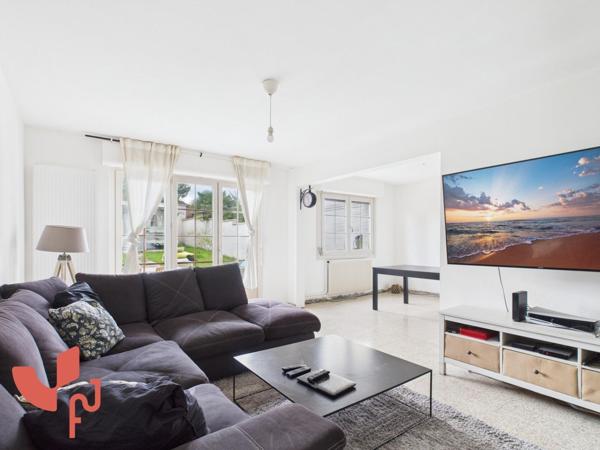 maison semi-individuelle, 4ch, garage et parking