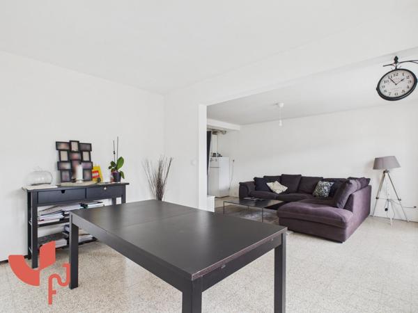 maison semi-individuelle, 4ch, garage et parking