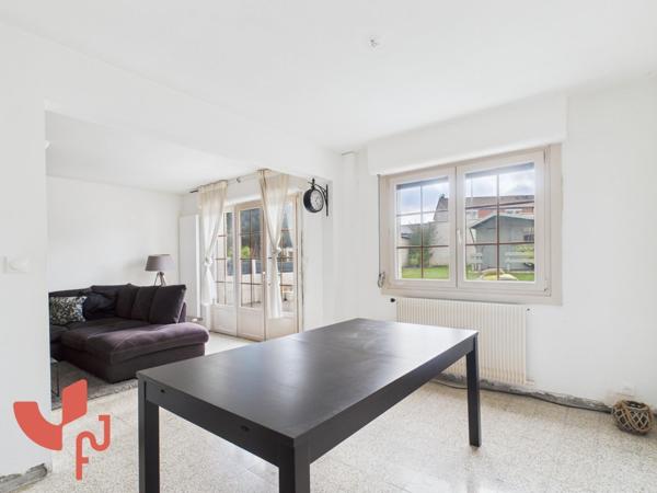 maison semi-individuelle, 4ch, garage et parking