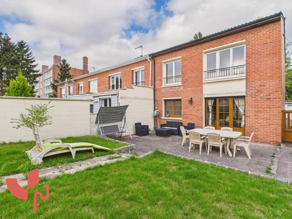 maison semi-individuelle, 4ch, garage et parking