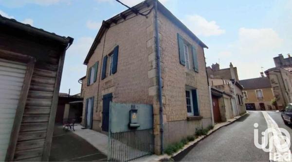 Maison à vendre 4 pièces 105 m² Gençay