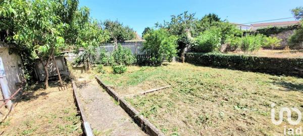 Maison à vendre 4 pièces 105 m² Gençay