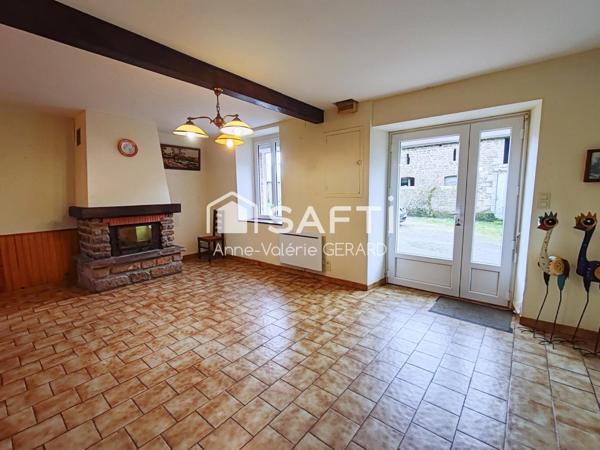 Ancien corps de ferme avec dépendances et terrain