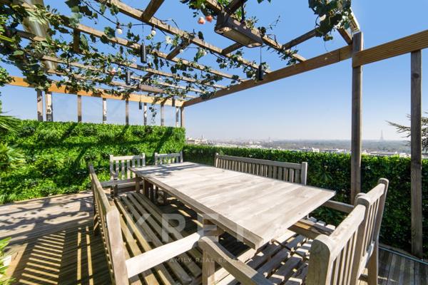 Appartement Duplex avec rooftop vue Paris