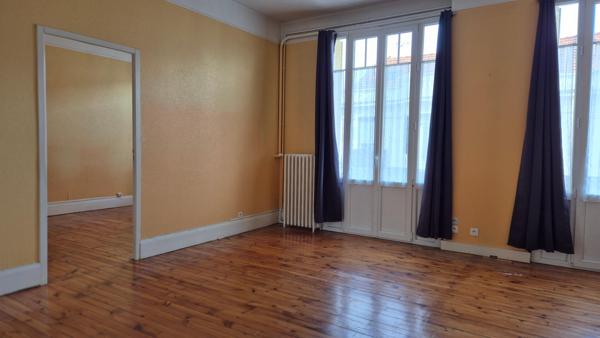 Vivez le confort urbain à deux pas du Grand Marché !!